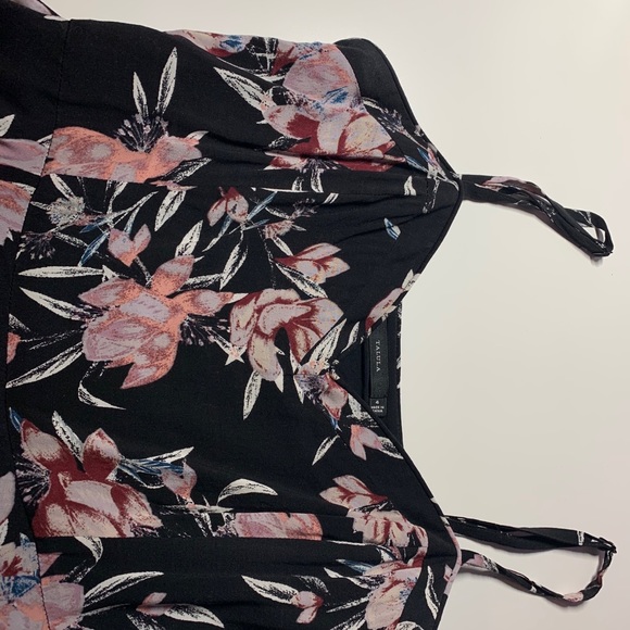 A Talula flower dress - Picture 2 of 5